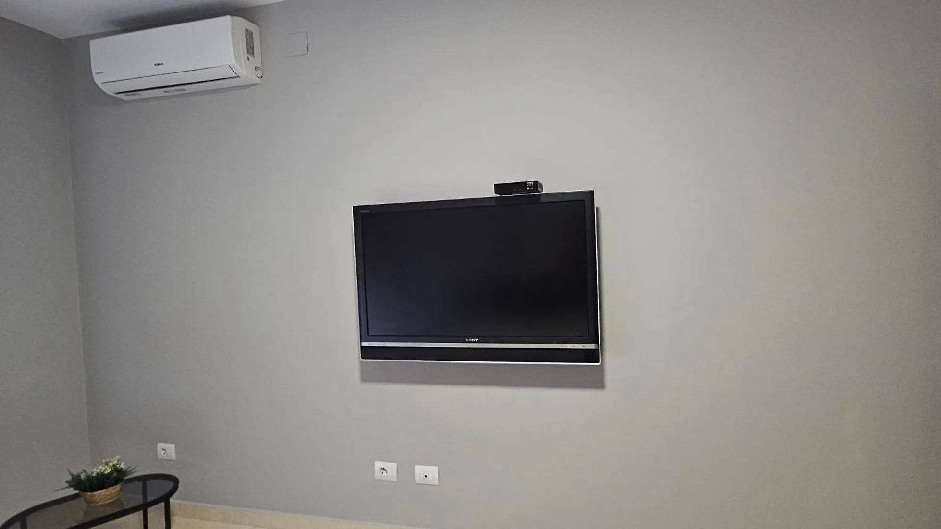 Tirana Center Apartment 12